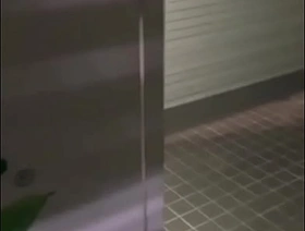 又horny了，下樓噴噴 chinese gay porn motor coach