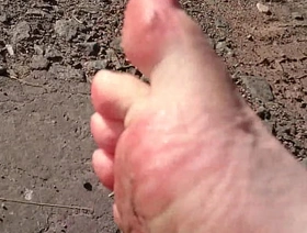 Weiße Socken in the air der Pfütze hot men gay porn