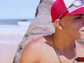 Mega orgia dos novinhos na praia! gay porn japan hot